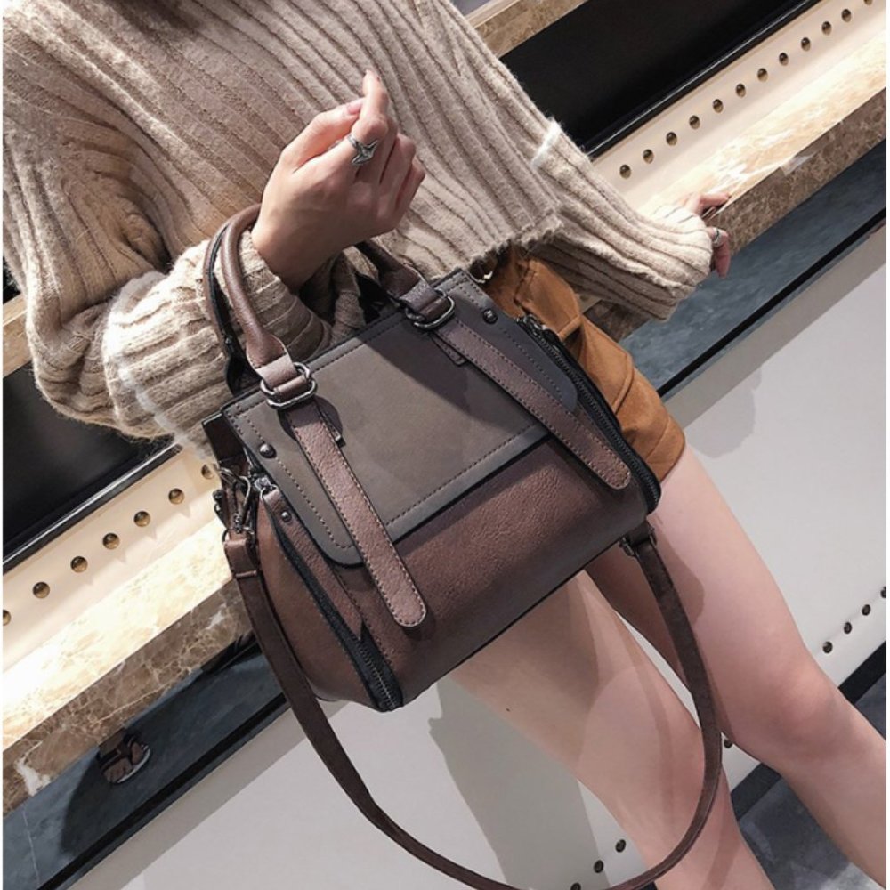 Duke Hudson- Leather Shoulder Bag - Picture 12 of 12